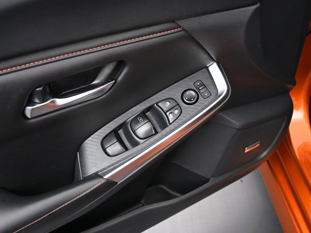 Used 2024 Nissan Sentra SR w/ SR Premium Package image 20