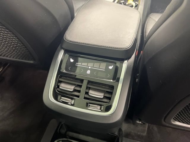 Used 2023 Volvo XC90 B6 Plus w/ Protection Package Premier AWD/4WD image 23