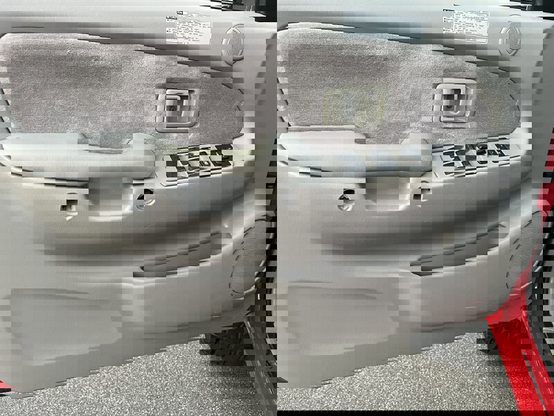 Used 2004 Toyota Tacoma PreRunner image 13