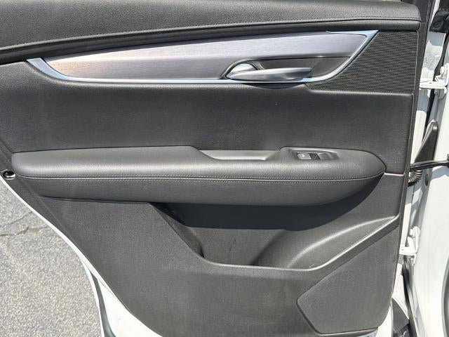 Used 2017 Cadillac XT5 Luxury w/ Driver Awareness Package FWD image 22