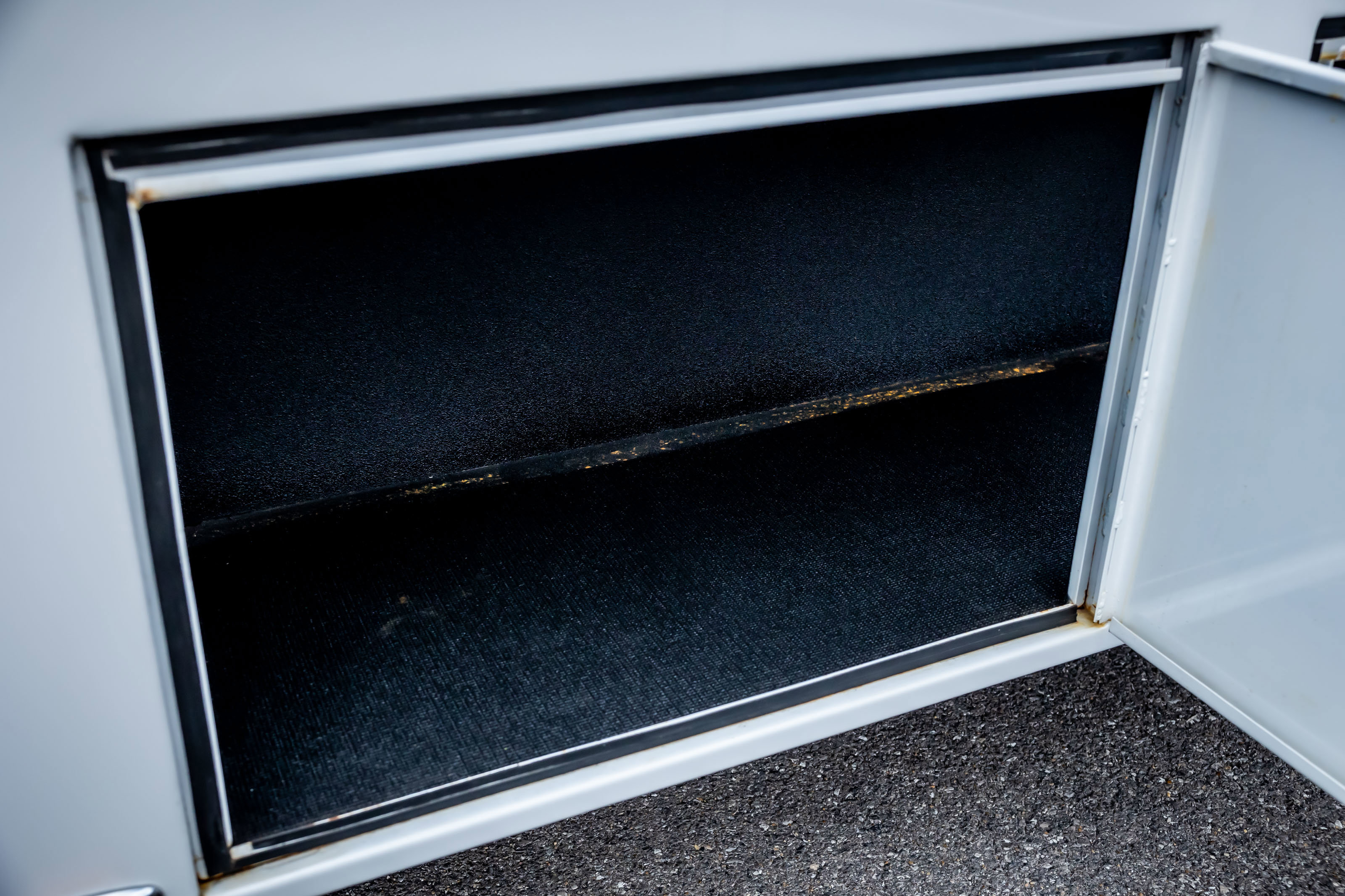 Used 2024 Ford F450 Platinum w/ FX4 Off-Road Package image 28