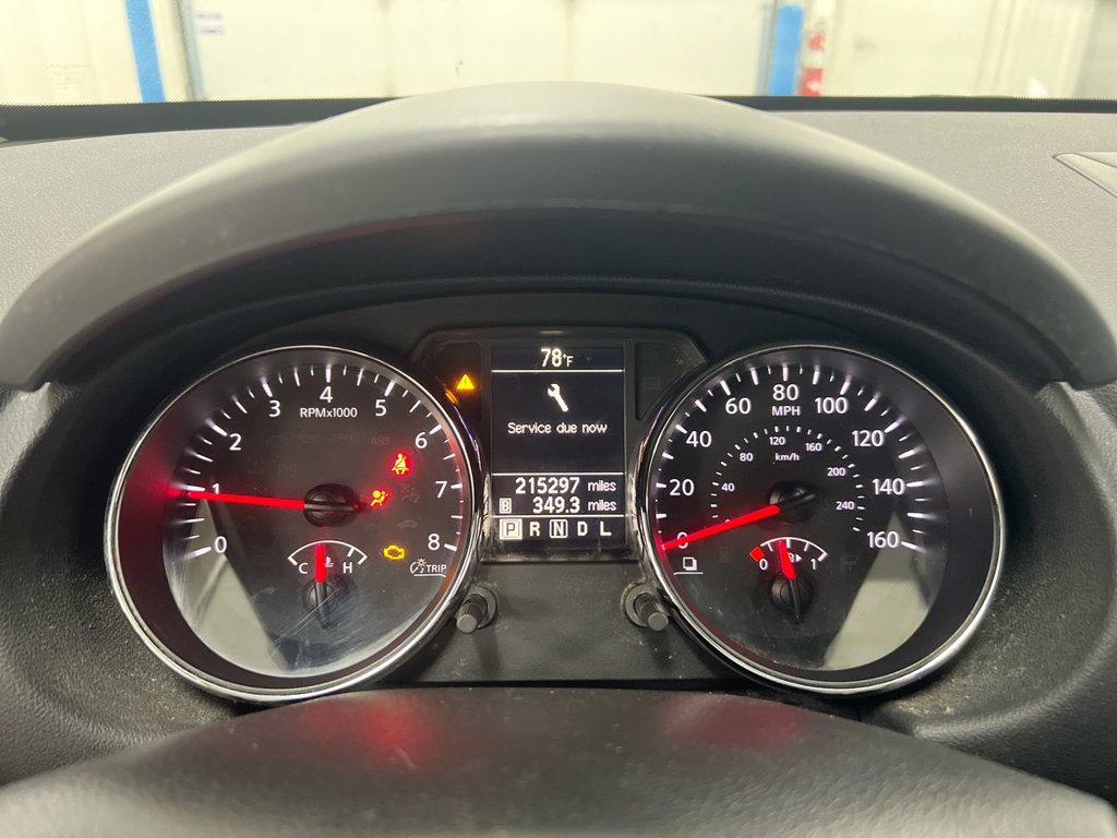 Used 2013 Nissan Rogue SV AWD/4WD image 12