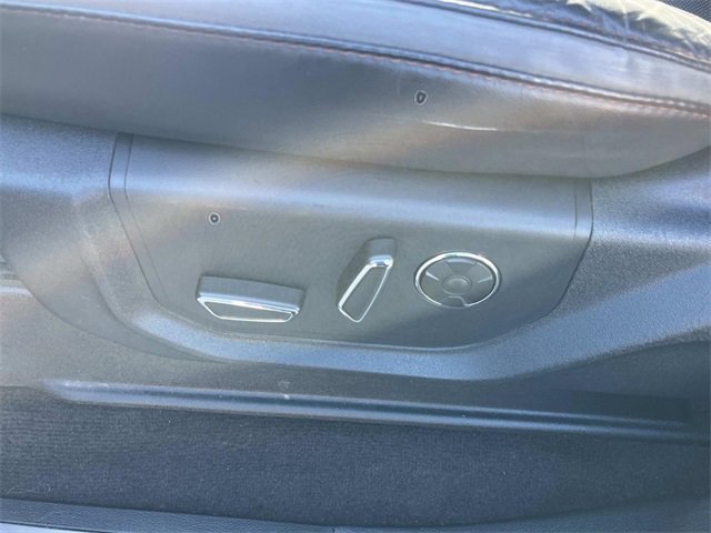 Used 2020 Ford F150 Platinum w/ Equipment Group 701A Luxury image 29