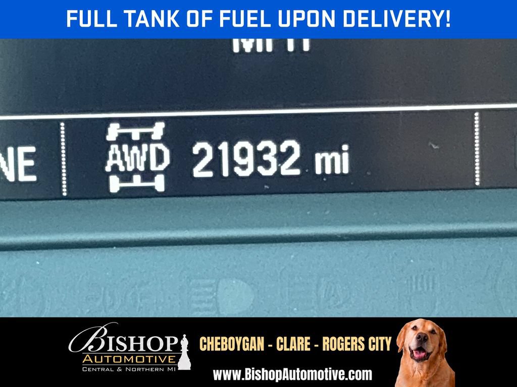 Used 2023 Chevrolet TrailBlazer ACTIV AWD/4WD image 2