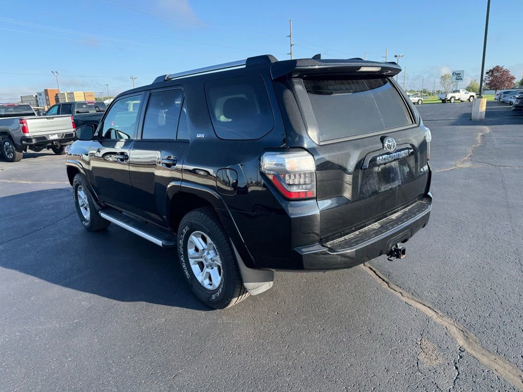 Used 2023 Toyota 4Runner SR5 AWD/4WD image 3