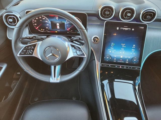Used 2024 Mercedes-Benz GLC 300 4MATIC image 28