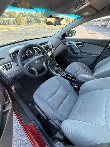 Used 2016 Hyundai Elantra SE image 6