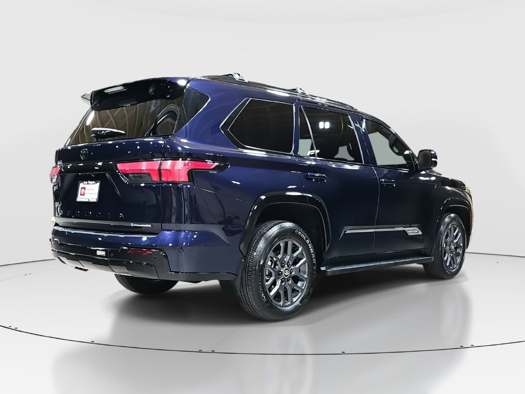 Certified 2026 Toyota Sequoia Platinum AWD/4WD image 5