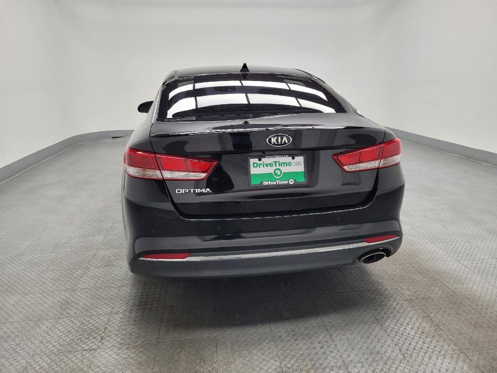 Used 2018 Kia Optima LX w/ 17" Alloy Wheels Package image 6