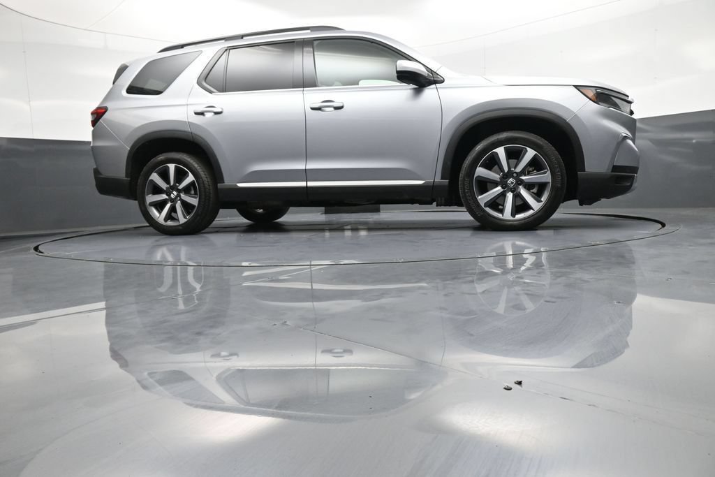 Certified 2023 Honda Pilot Touring image 35