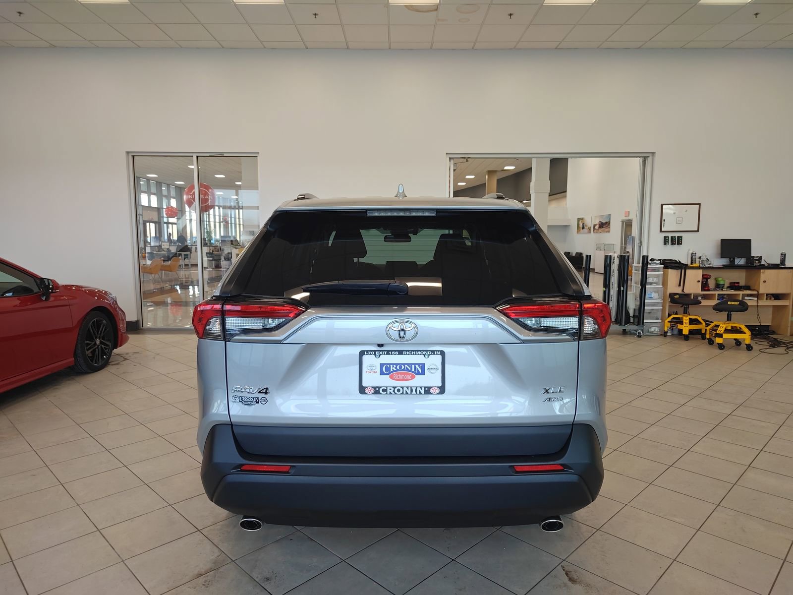 New 2025 Toyota RAV4 XLE w/ Convenience Package image 4