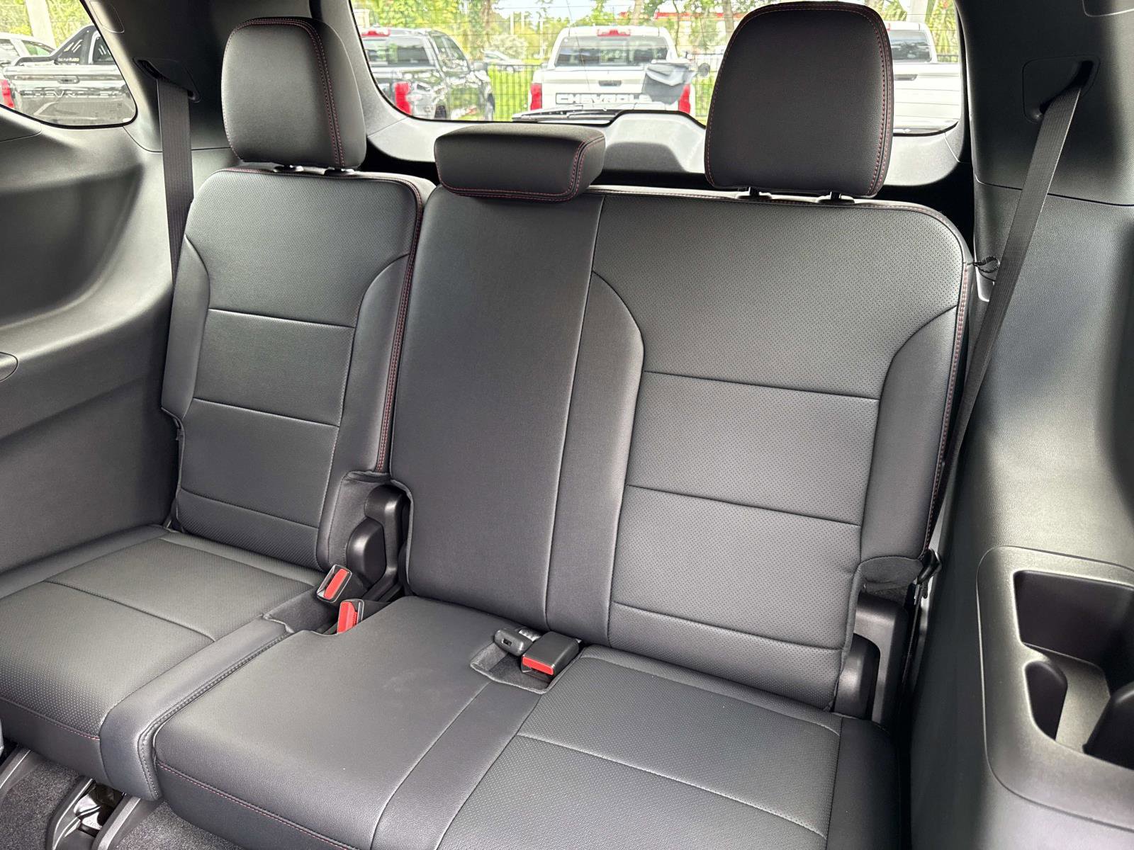 New 2026 Chevrolet Traverse RS image 12