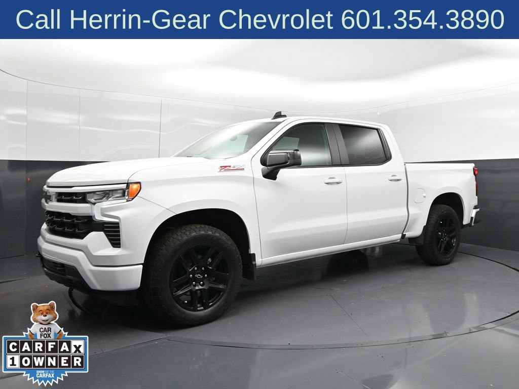 Used 2023 Chevrolet Silverado 1500 RST AWD/4WD image 3