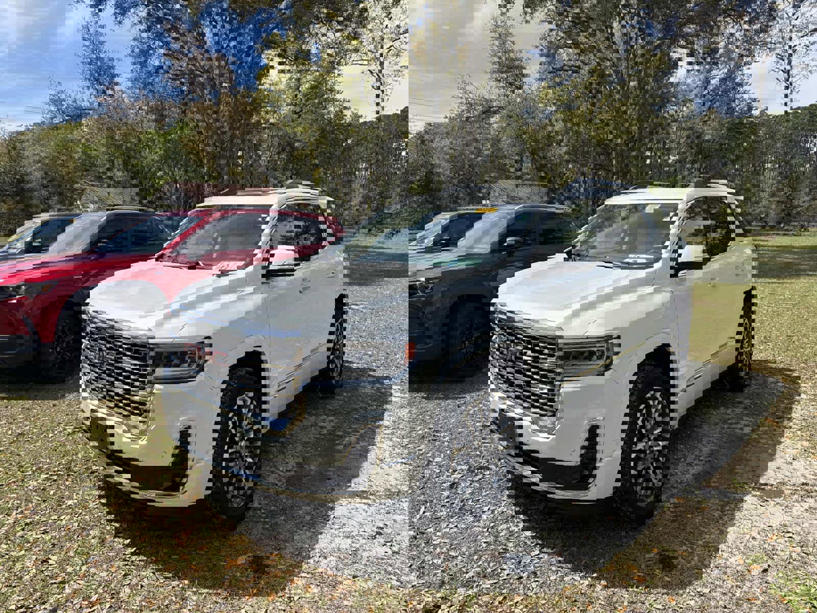 Used 2021 GMC Acadia Denali w/ Denali Ultimate Package image 1