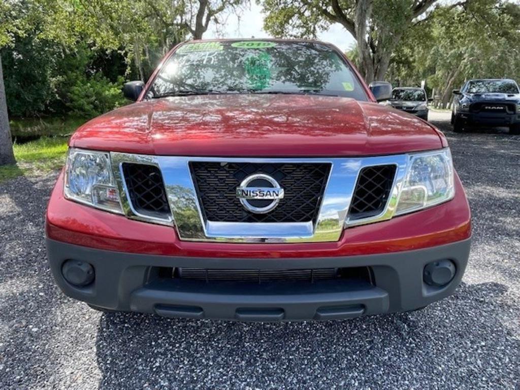 Used 2019 Nissan Frontier SV image 2