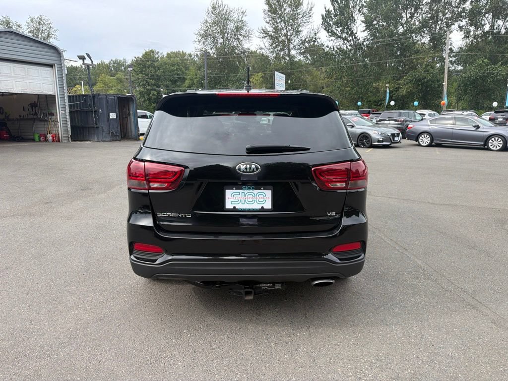 Used 2019 Kia Sorento AWD V6 image 5
