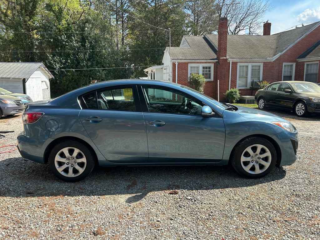 Used 2010 MAZDA MAZDA3 i Sport image 20