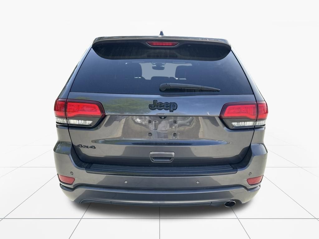 Used 2018 Jeep Grand Cherokee Altitude image 7