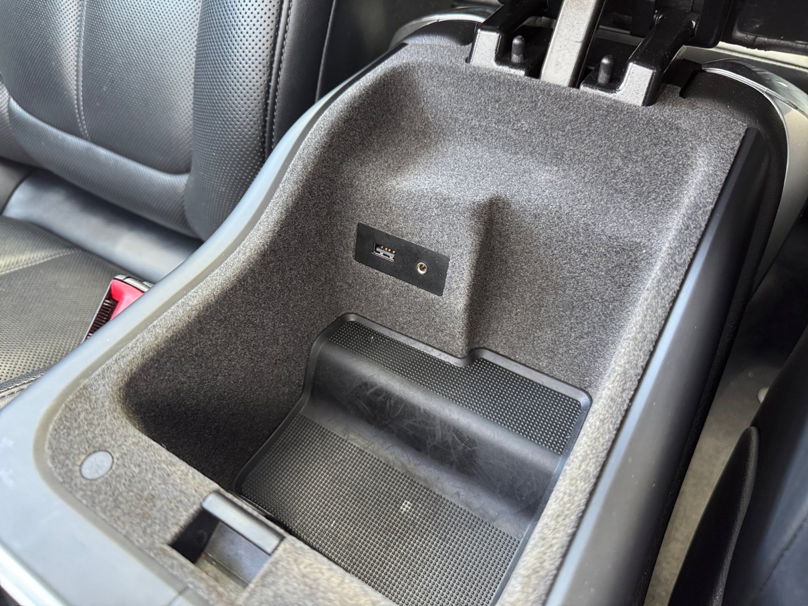 Used 2012 Porsche Cayenne S AWD/4WD image 25