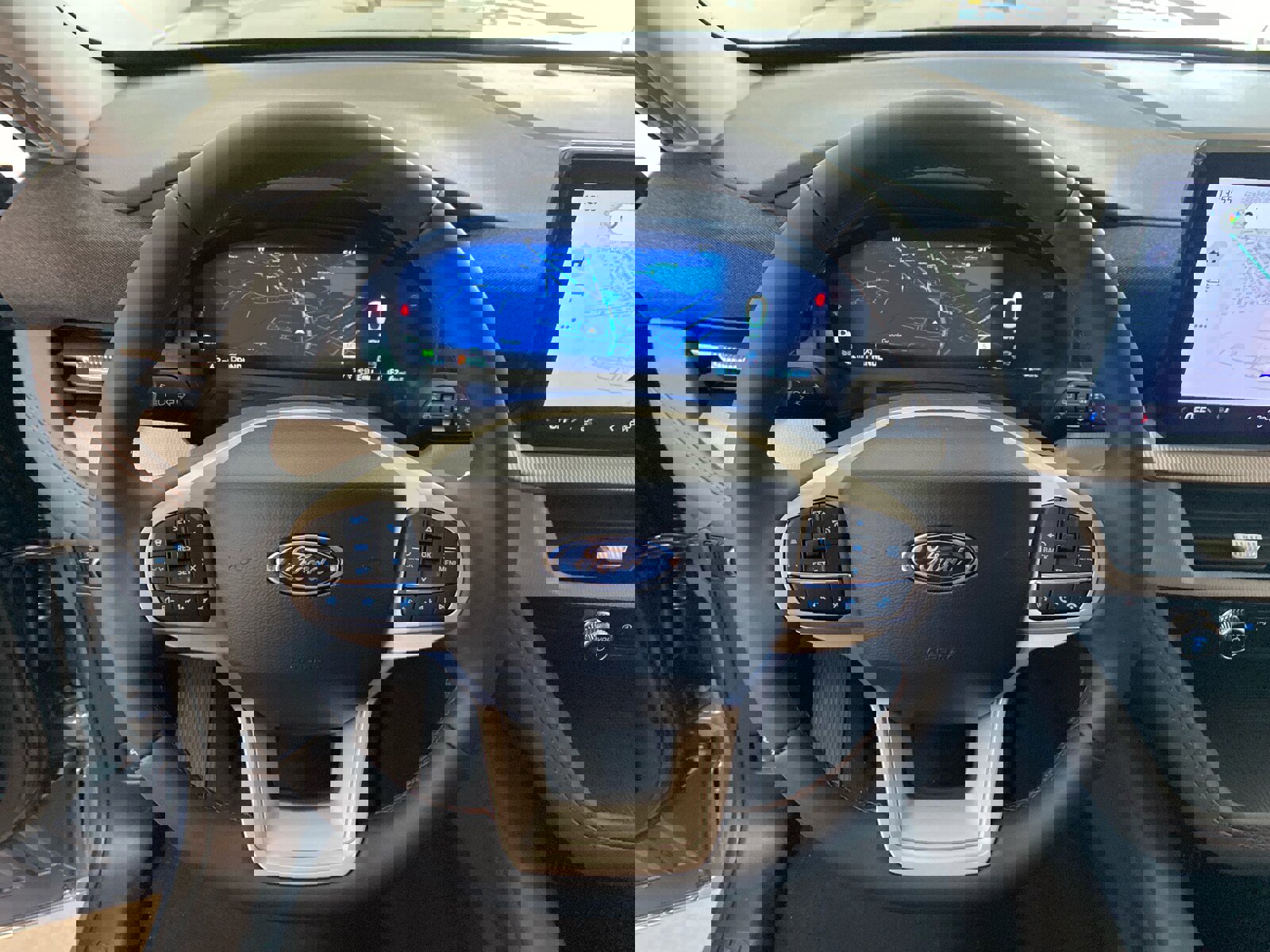 New 2026 Ford Explorer Active w/ Active Comfort Package image 20