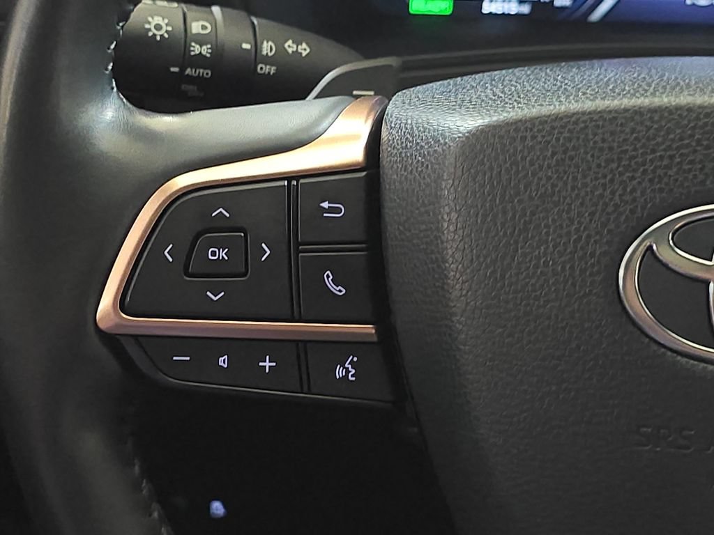 Used 2024 Toyota Grand Highlander AWD Hybrid image 20