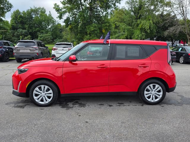 Certified 2023 Kia Soul LX FWD image 5