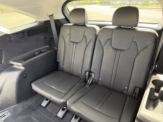 Certified 2025 Kia Sorento S image 26