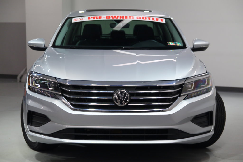 Used 2020 Volkswagen Passat 2.0T SE w/ Sunroof Package FWD image 8