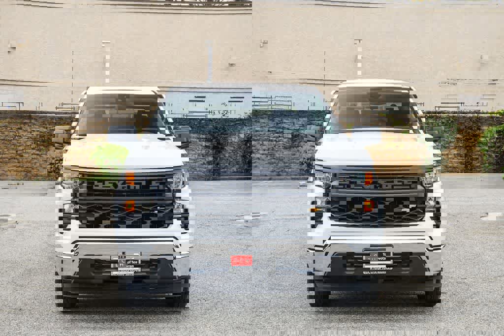 Used 2022 Chevrolet Silverado 1500 W/T w/ WT Value Package image 2