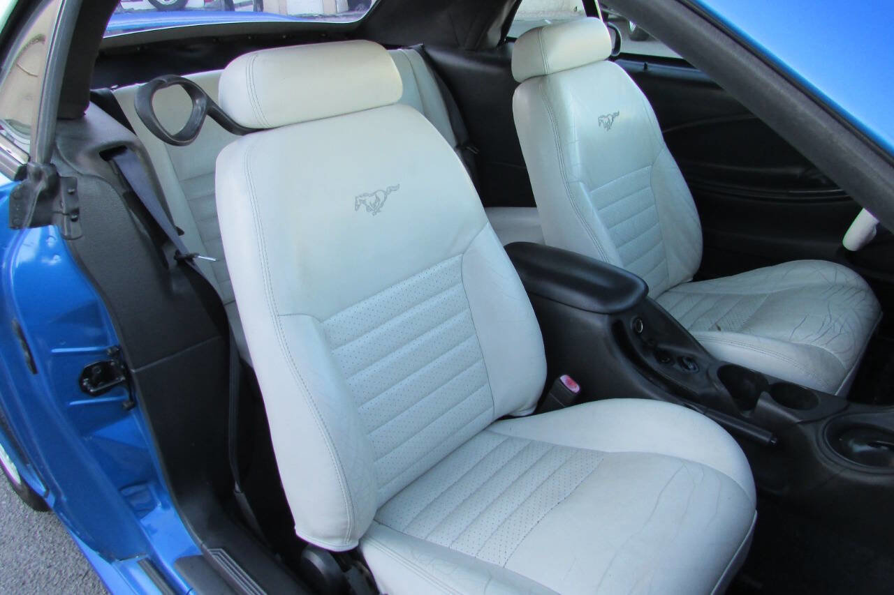 Used 2000 Ford Mustang GT image 31
