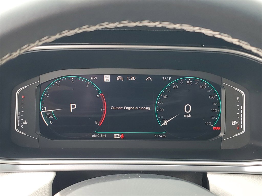 Used 2025 Volkswagen Taos SEL image 26