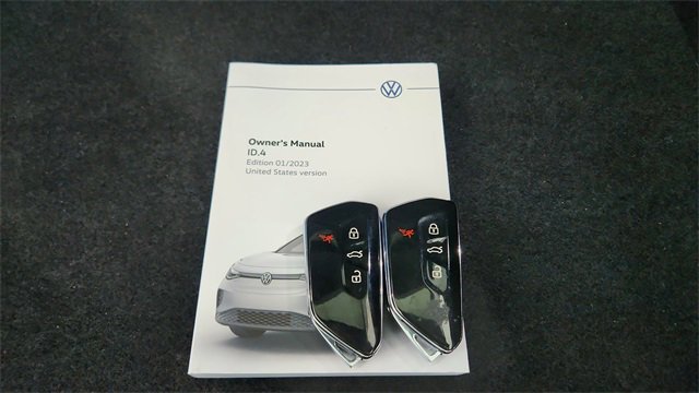 Used 2023 Volkswagen ID.4 2WD image 61