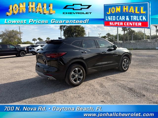 Used 2024 Chevrolet Blazer LT w/ Convenience Package FWD image 12