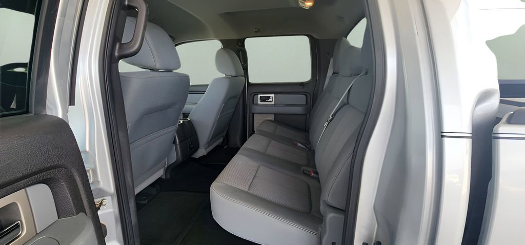 Used 2011 Ford F150 XLT w/ XLT Chrome Pkg image 14