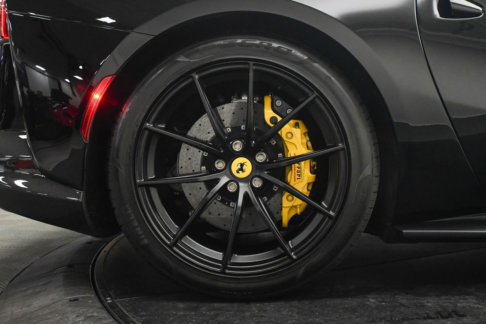 Certified 2023 Ferrari 812 GTS image 37