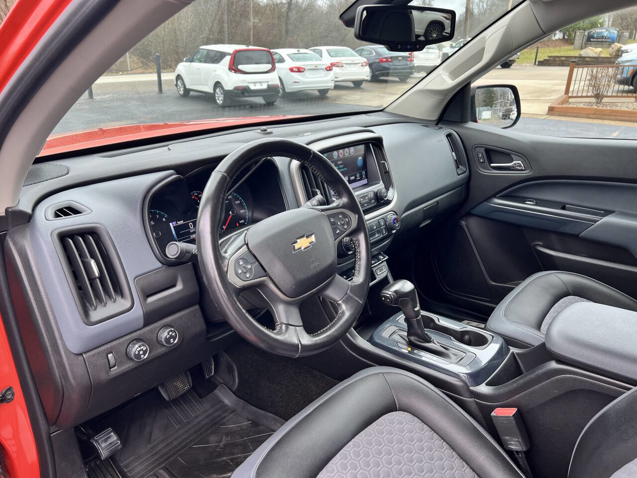 Used 2016 Chevrolet Colorado Z71 image 13