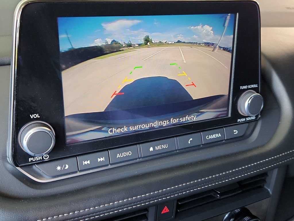 Used 2026 Nissan Rogue SV FWD image 20