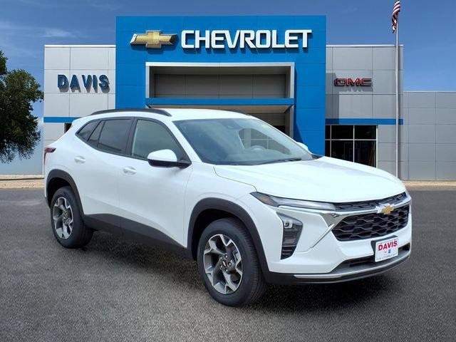 New 2026 Chevrolet Trax LT w/ LT Convenience Package FWD image 1