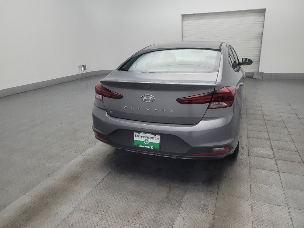 Used 2019 Hyundai Elantra SE w/ Cargo Package FWD image 7