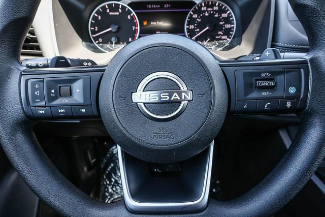 Used 2024 Nissan Rogue SV AWD/4WD image 24