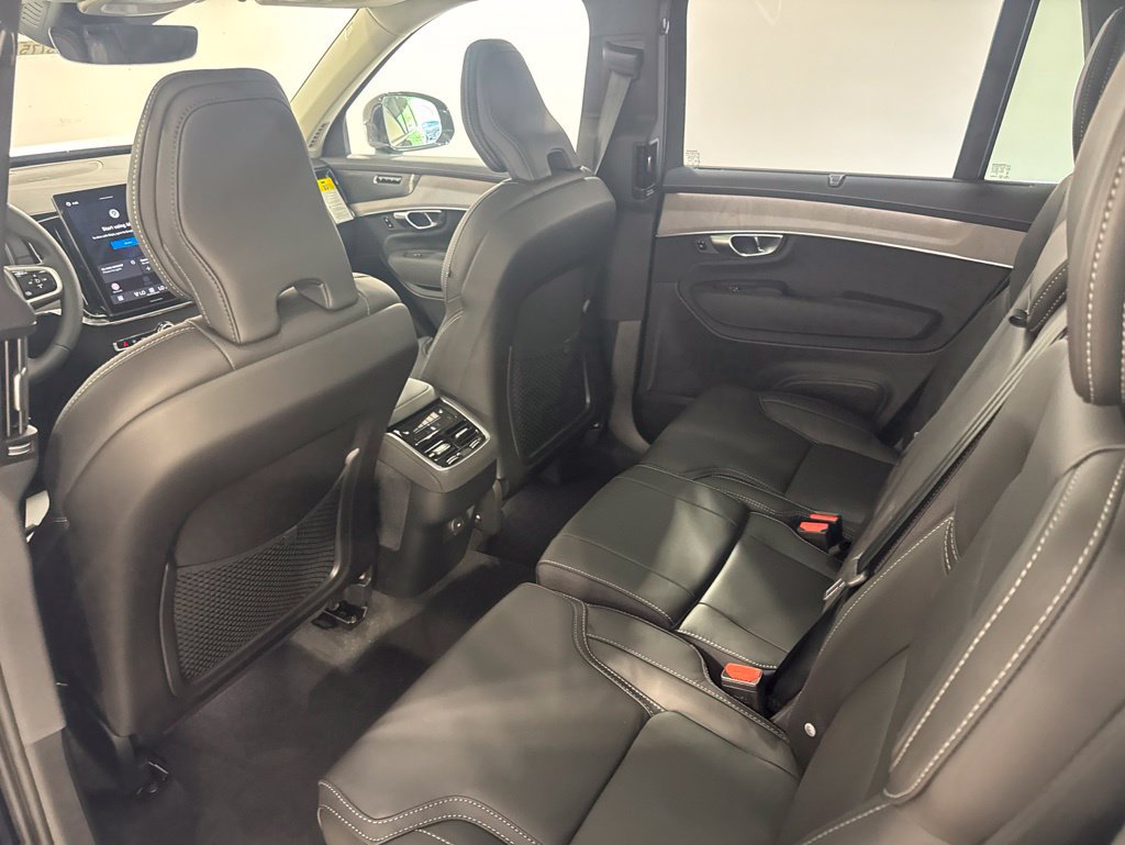 New 2026 Volvo XC90 B6 Ultra w/ Protection Package AWD/4WD image 21