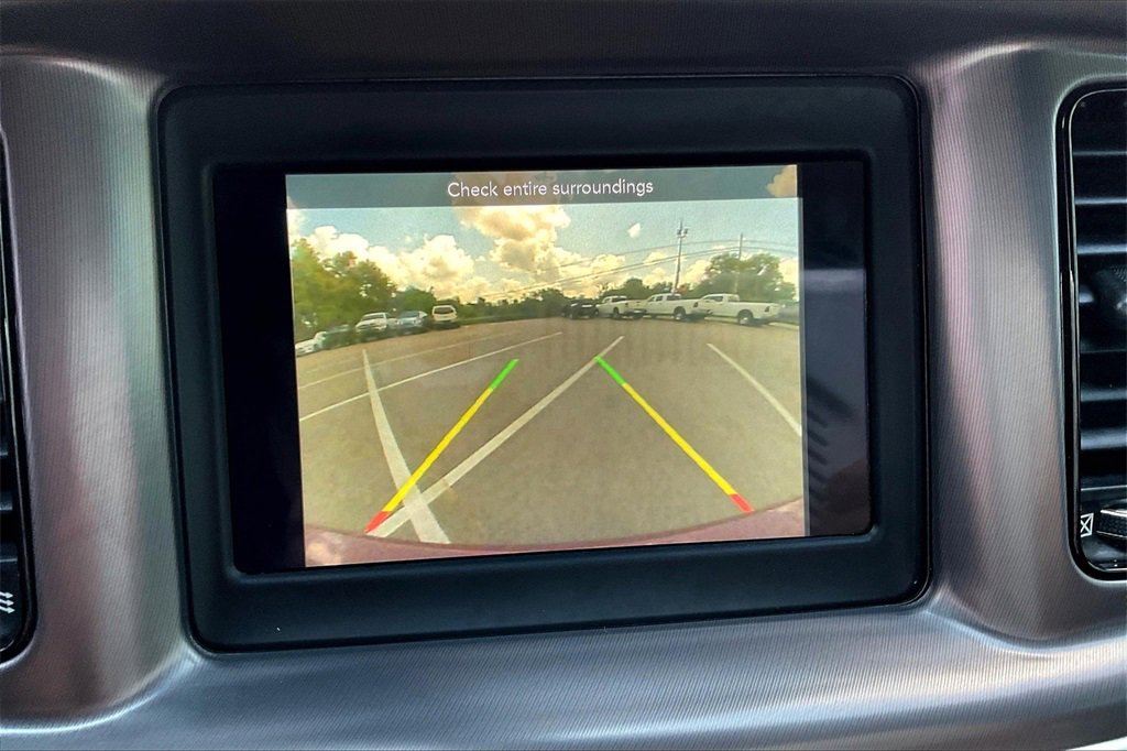 Used 2021 Dodge Charger SXT w/ Blacktop Package image 20