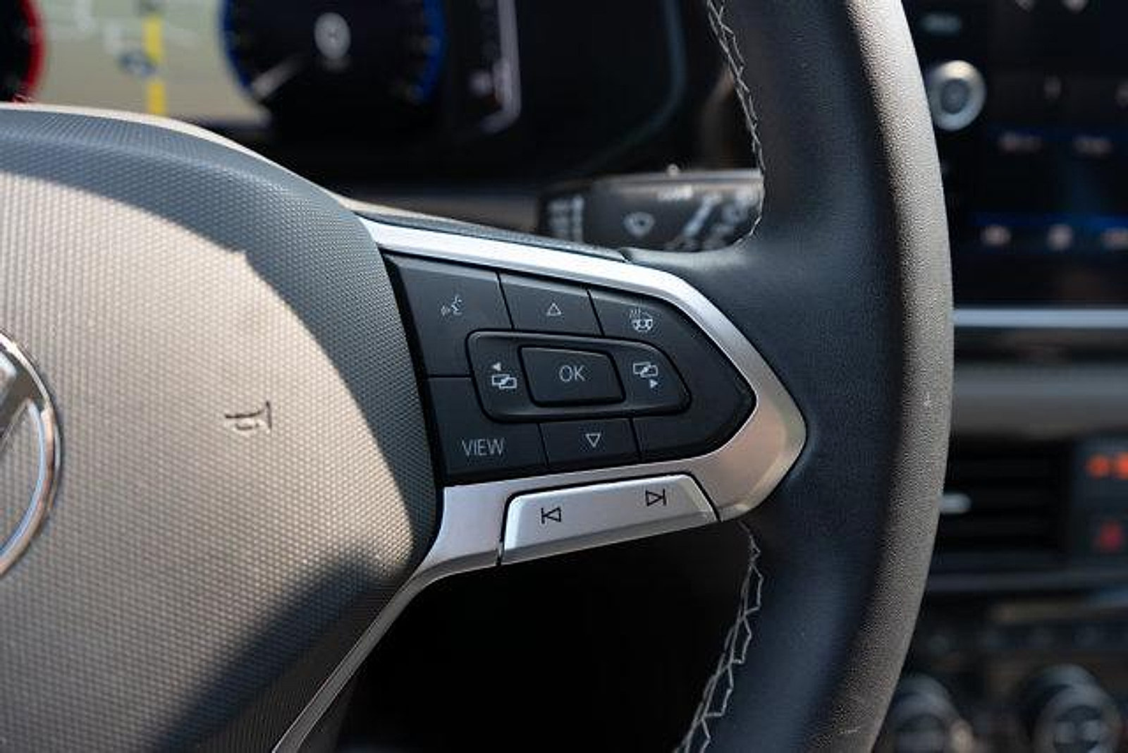 Certified 2023 Volkswagen Taos SEL AWD/4WD image 16