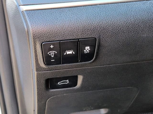 Used 2022 Kia K5 GT-Line AWD/4WD image 24