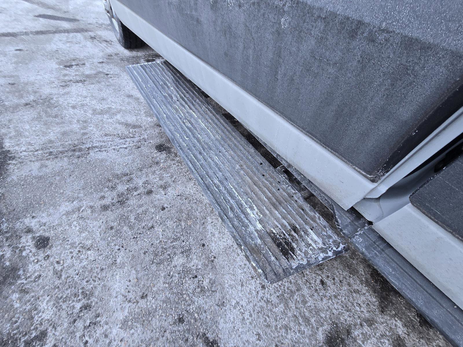 Used 2023 Ford Transit 350 XL image 19