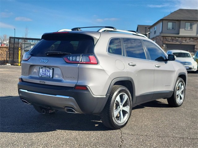 Used 2019 Jeep Cherokee Limited image 3