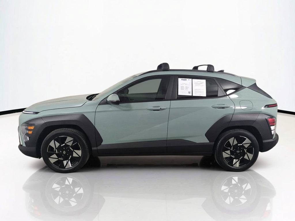 Used 2025 Hyundai Kona SEL FWD image 8