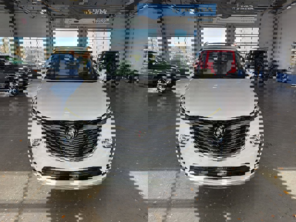 Used 2023 Buick Enclave Premium w/ Experience Buick Package image 8