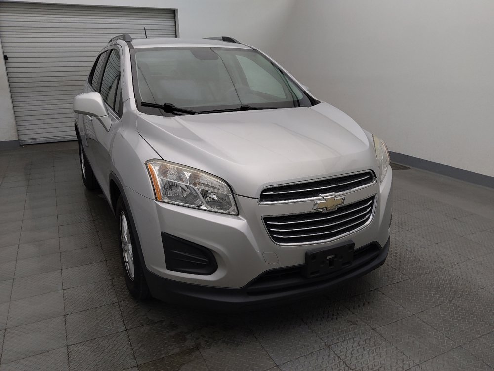 Used 2016 Chevrolet Trax LT w/ LT Convenience Package FWD image 14