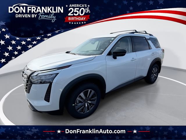 New 2026 Nissan Pathfinder SL w/ Cargo Package AWD/4WD image 1